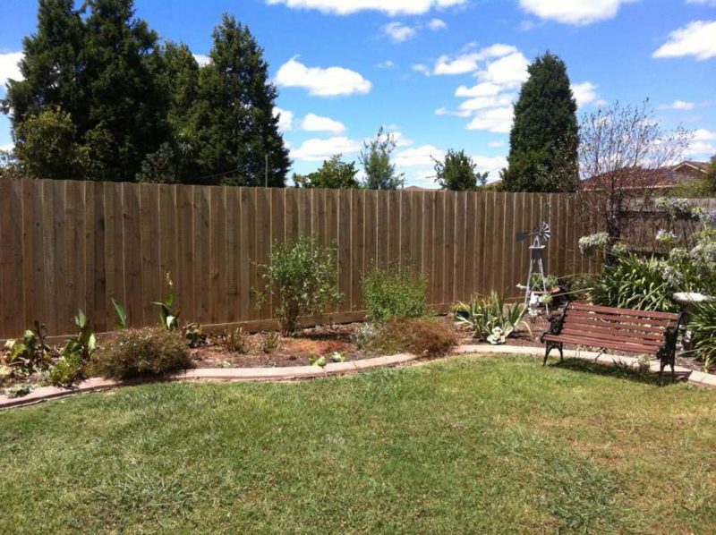 Timber Fence Installer